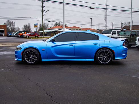 Used 2023 Dodge Charger Scat Pack image 4