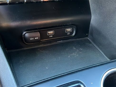 Used 2022 Kia K5 GT-Line image 12