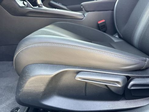 Used 2024 Honda Civic Sport image 12