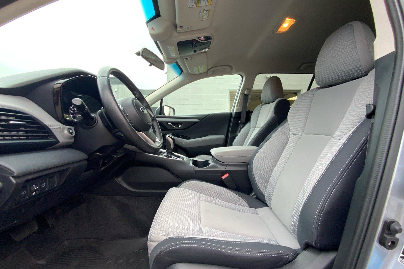Used 2021 Subaru Outback Premium AWD/4WD image 10