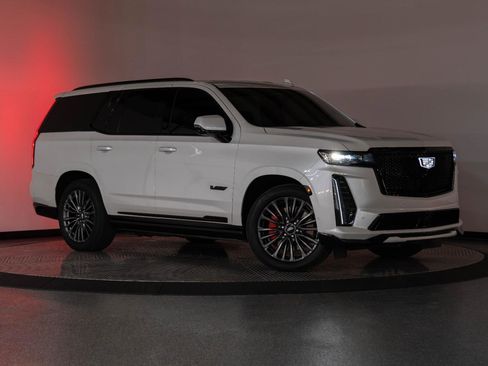 Used 2023 Cadillac Escalade V AWD/4WD image 27