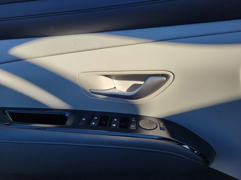 New 2026 Hyundai Tucson Limited image 13