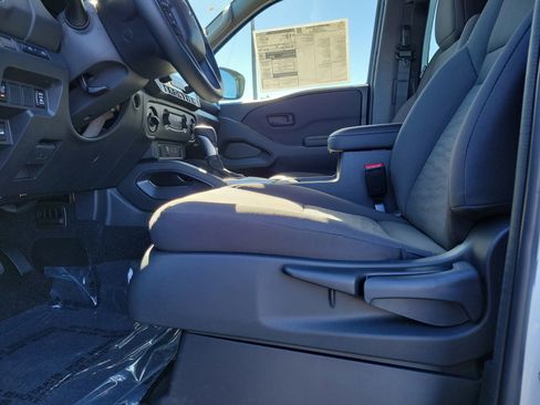 New 2026 Nissan Frontier S w/ S Utility Package AWD/4WD image 16