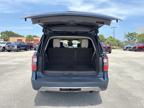 Used 2020 Ford Expedition Limited w/ Equipment Group 302A AWD/4WD image 32