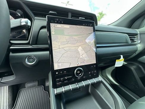 New 2026 GMC Terrain AT4 AWD/4WD image 11
