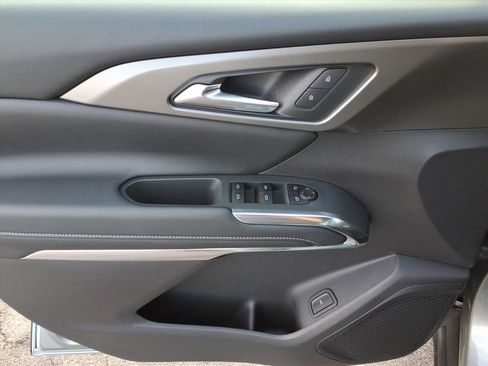 New 2026 Chevrolet Traverse LT w/ Sun and Wheel Package image 14