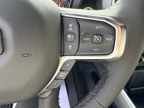 New 2026 RAM 1500 4x4 Crew Cab image 19