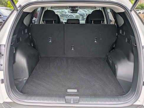 Used 2025 Hyundai Tucson SEL FWD image 12