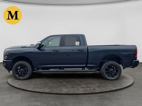 Used 2025 RAM 2500 Big Horn AWD/4WD image 2