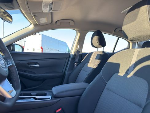 New 2025 Nissan Sentra SV image 25