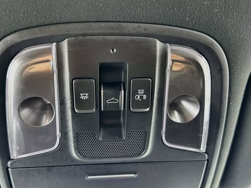 Used 2018 Kia Optima SX w/ Technology Package FWD image 13