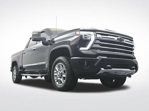Used 2024 Chevrolet Silverado 3500 High Country w/ High Country Premium Package AWD/4WD image 34