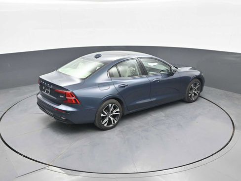 Used 2024 Volvo S60 B5 Plus AWD/4WD image 32