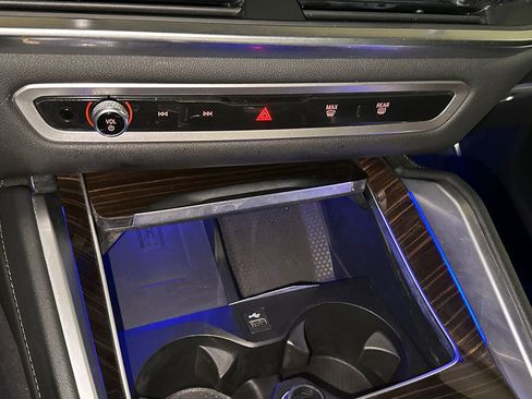 Used 2024 BMW X6 xDrive40i image 32