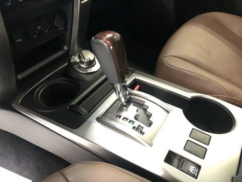 Used 2024 Toyota 4Runner Limited image 26