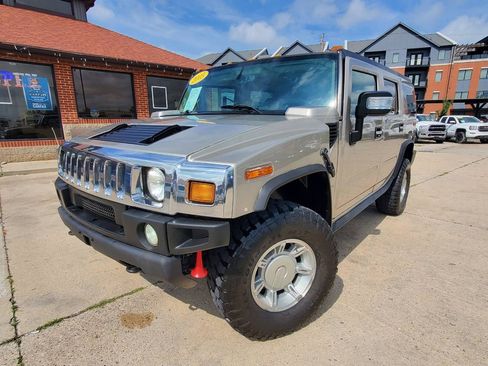 Used 2003 HUMMER H2 w/ Preferred Equipment Group AWD/4WD image 3