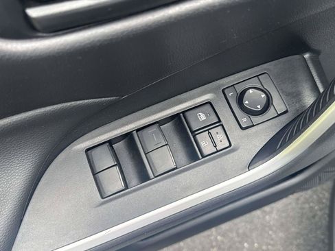 Certified 2024 Toyota RAV4 LE AWD/4WD image 17