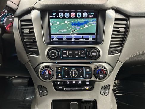 Used 2019 Chevrolet Tahoe LT image 15