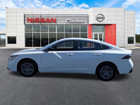New 2026 Nissan Sentra SV w/ Floor Mat Package FWD image 6