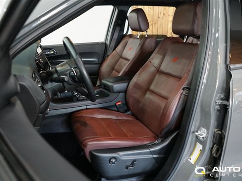 Used 2025 Dodge Durango R/T w/ Blacktop Package image 16