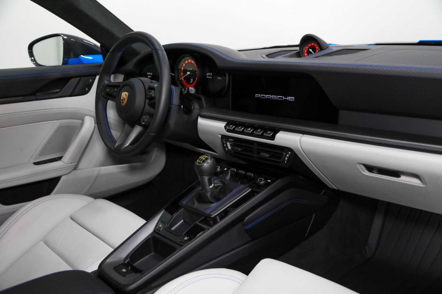 Used 2022 Porsche 911 GT3 RWD image 33