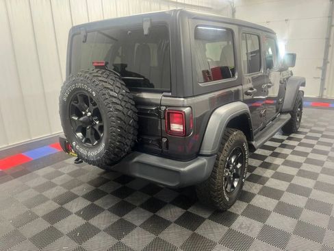 Used 2021 Jeep Wrangler Unlimited Sport AWD/4WD image 3