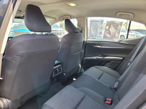 Used 2025 Toyota Camry LE image 13