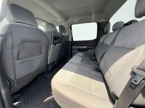 Used 2022 Ford F150 XLT w/ XTR Package AWD/4WD image 18