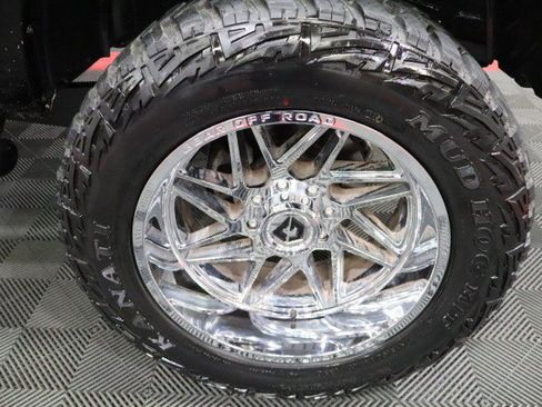Used 2017 RAM 2500 Tradesman w/ Chrome Appearance Group AWD/4WD image 82