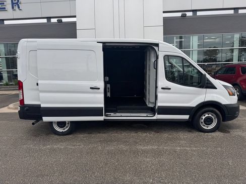 Used 2024 Ford Transit 250 148 Medium Roof w/ Load Area Protection Package RWD image 32