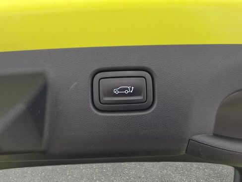 Used 2024 Hyundai Kona Limited AWD/4WD image 36