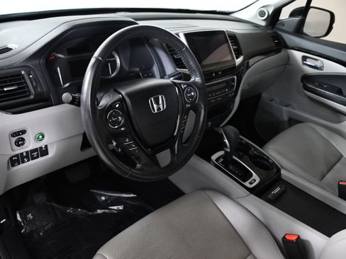 Used 2017 Honda Ridgeline RTL-E image 20