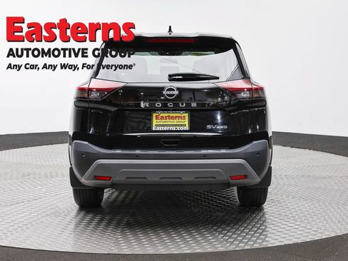 Used 2022 Nissan Rogue SV AWD/4WD image 6