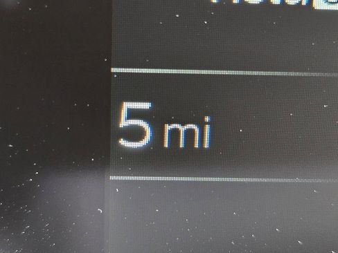 New 2025 Toyota Prius Plug-In Hybrid image 32