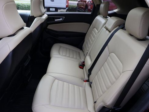 Used 2023 Ford Edge SEL w/ Convenience Package image 13