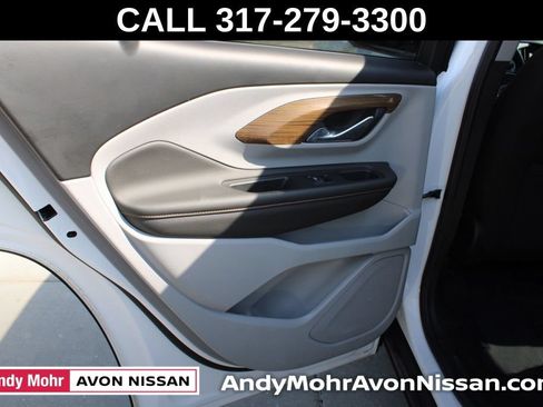 Used 2020 GMC Terrain SLE w/ Driver Convenience Package FWD image 25