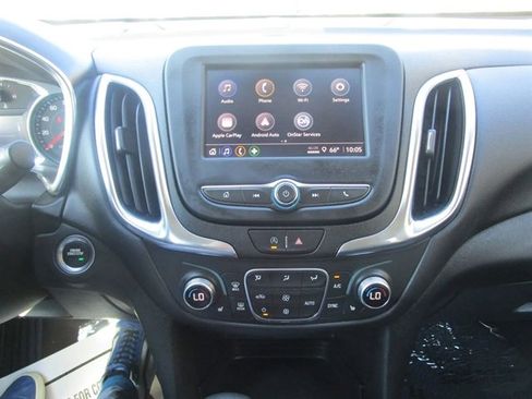 Used 2022 Chevrolet Equinox LT image 41