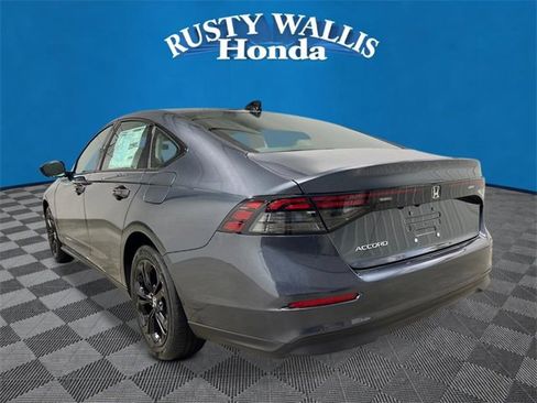 New 2025 Honda Accord SE image 5