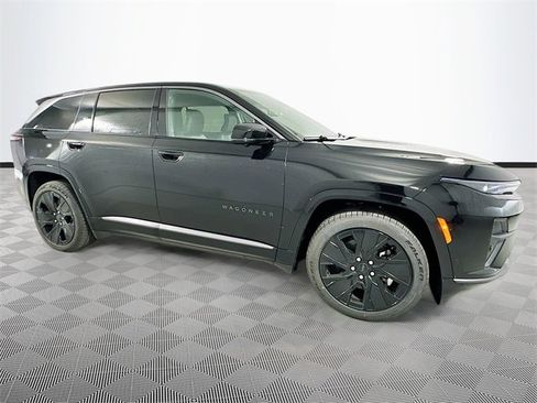 New 2025 Jeep Wagoneer S Launch Edition image 3