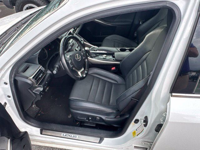 Used 2020 Lexus IS 300 F Sport w/ F Sport Package RWD image 20