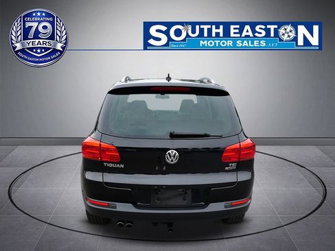 Used 2017 Volkswagen Tiguan Wolfsburg Edition AWD/4WD image 4