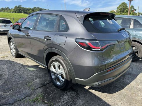 Used 2024 Honda HR-V LX image 3