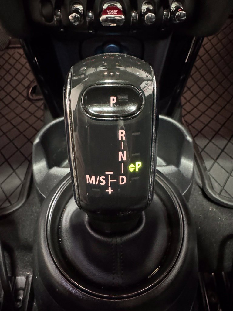 Used 2024 MINI Cooper S FWD image 16