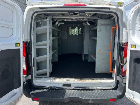 Used 2018 Ford Transit 150 130 Low Roof RWD image 16