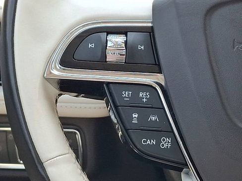 Used 2021 Lincoln Nautilus Black Label image 24