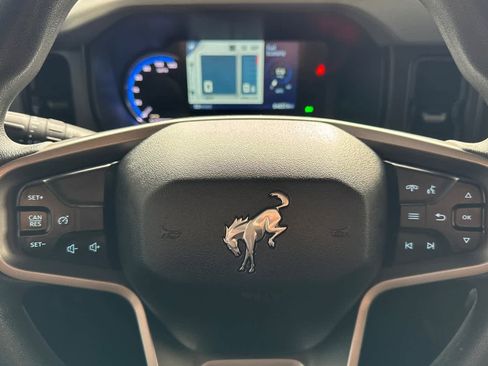 Used 2021 Ford Bronco 2-Door w/ Sasquatch Package image 23