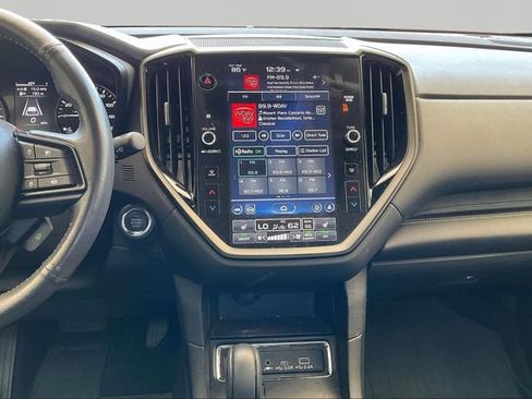 Used 2024 Subaru Ascent Onyx Edition AWD/4WD image 9