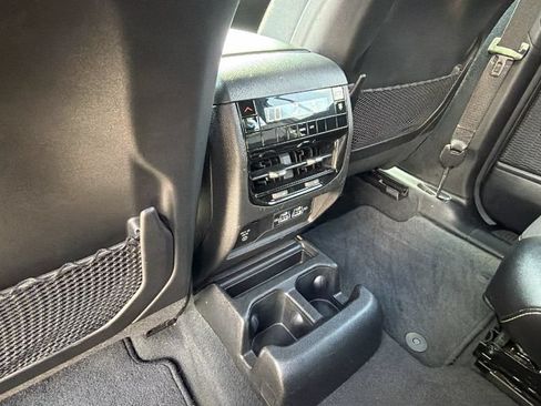 Used 2024 Jeep Grand Cherokee L Altitude RWD image 24