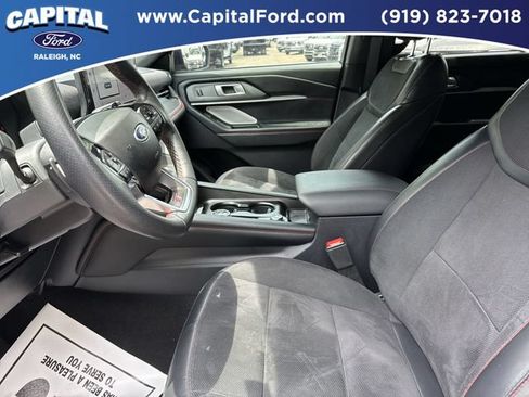Certified 2025 Ford Explorer ST w/ Sun And Sound Package AWD/4WD image 19