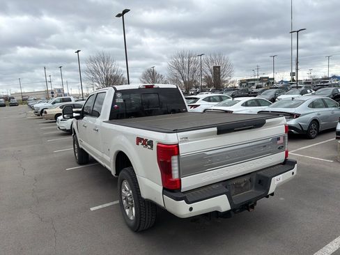 Used 2019 Ford F250 Platinum w/ Platinum Ultimate Package image 13